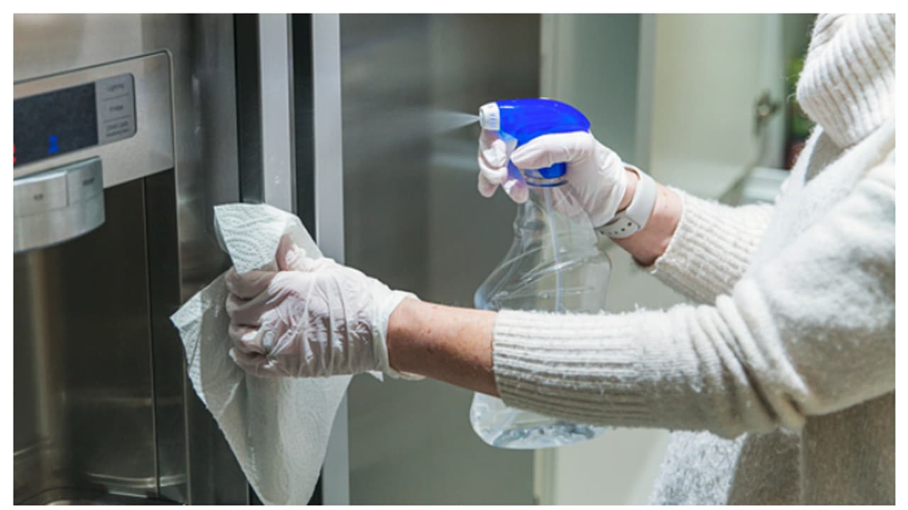 വിനാഗിരി മതി ഫ്രിഡ്ജ് എളുപ്പത്തിൽ വൃത്തിയാകാൻ; ഇങ്ങനെ ചെയ്തു നോക്കൂ വിനാഗിരി മതി ഫ്രിഡ്ജ് എളുപ്പത്തിൽ വൃത്തിയാകാൻ; ഇങ്ങനെ ചെയ്തു നോക്കൂ