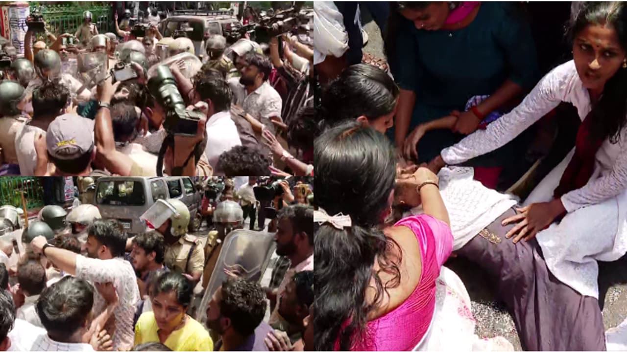 തലസ്ഥാനത്ത് യൂത്ത് കോൺഗ്രസ് മാർച്ചിൽ സംഘർഷം; സ്ഥലത്ത് സംഘർഷാവസ്ഥ, സെക്രട്ടേറിയറ്റിലേക്ക് ചാടിക്കയറാൻ ശ്രമം തലസ്ഥാനത്ത് യൂത്ത് കോൺഗ്രസ് മാർച്ചിൽ സംഘർഷം; സ്ഥലത്ത് സംഘർഷാവസ്ഥ, സെക്രട്ടേറിയറ്റിലേക്ക് ചാടിക്കയറാൻ ശ്രമം