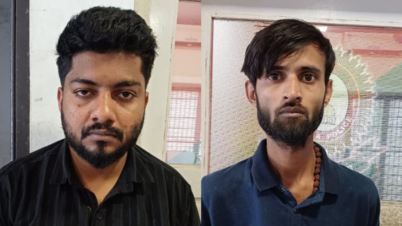 മലയാളിയില് നിന്ന് 61 ലക്ഷം തട്ടി, പ്രതികളെ ഉത്തര് പ്രദേശില് ചെന്ന് പൊക്കി കേരള പൊലീസ് മലയാളിയില് നിന്ന് 61 ലക്ഷം തട്ടി, പ്രതികളെ ഉത്തര് പ്രദേശില് ചെന്ന് പൊക്കി കേരള പൊലീസ്