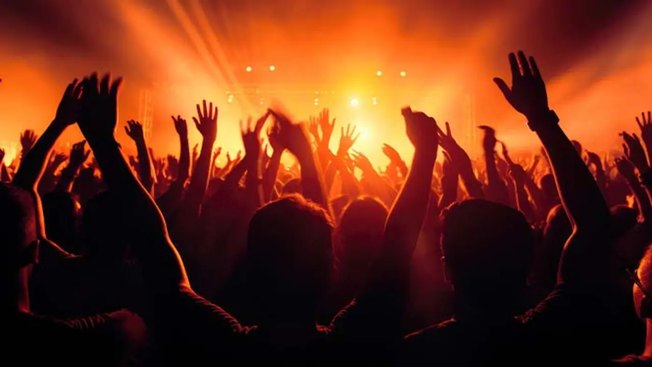 Dating Facts: Here's why Indian singles choose concerts over coffee dates