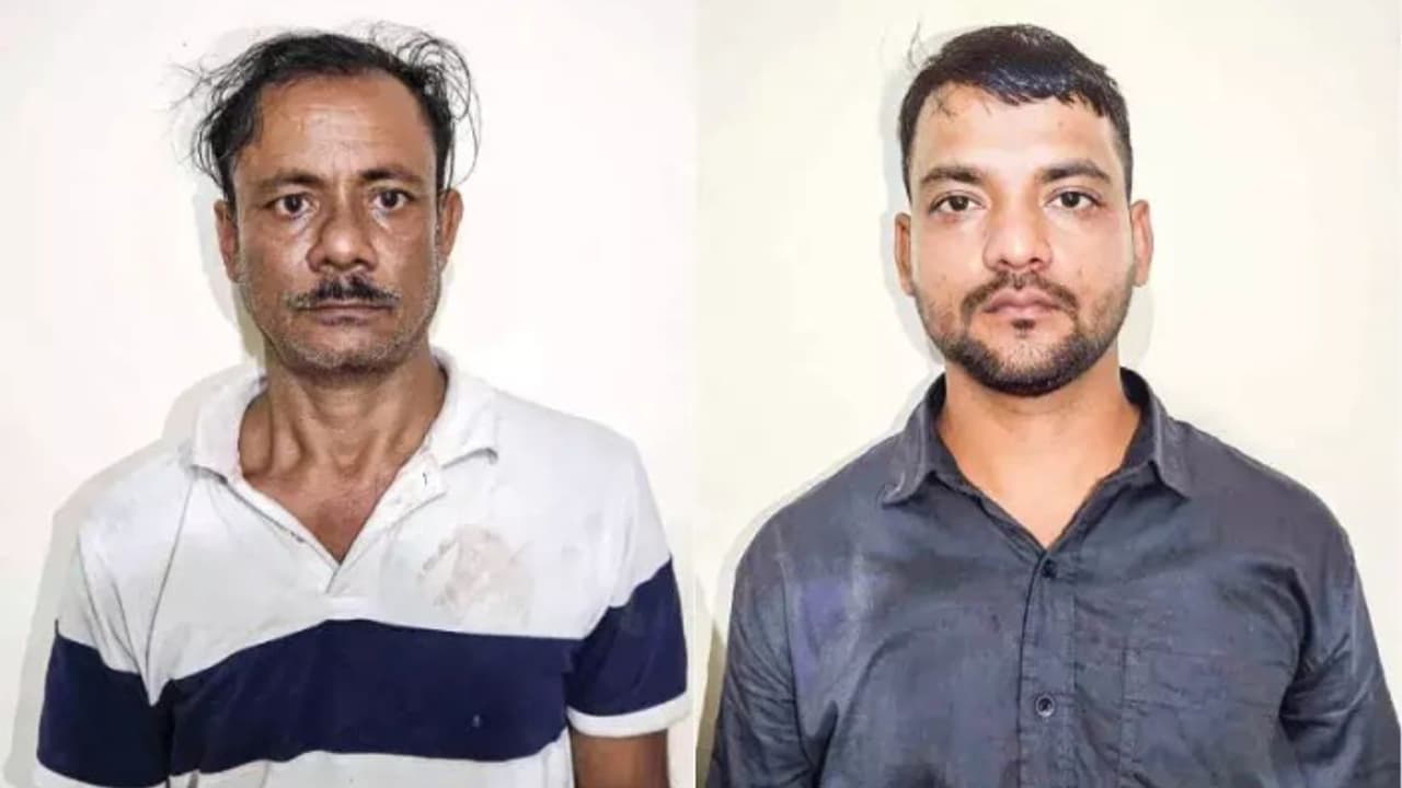 പുഴക്കാട്ടിരിയിലെ വാടക വീട്ടിൽ പതിവായി അപരിചിതർ: നാട്ടുകാർ തടഞ്ഞു, പൊലീസെത്തി, കണ്ടെത്തിയത് 10 കിലോ കഞ്ചാവ് പുഴക്കാട്ടിരിയിലെ വാടക വീട്ടിൽ പതിവായി അപരിചിതർ: നാട്ടുകാർ തടഞ്ഞു, പൊലീസെത്തി, കണ്ടെത്തിയത് 10 കിലോ കഞ്ചാവ്