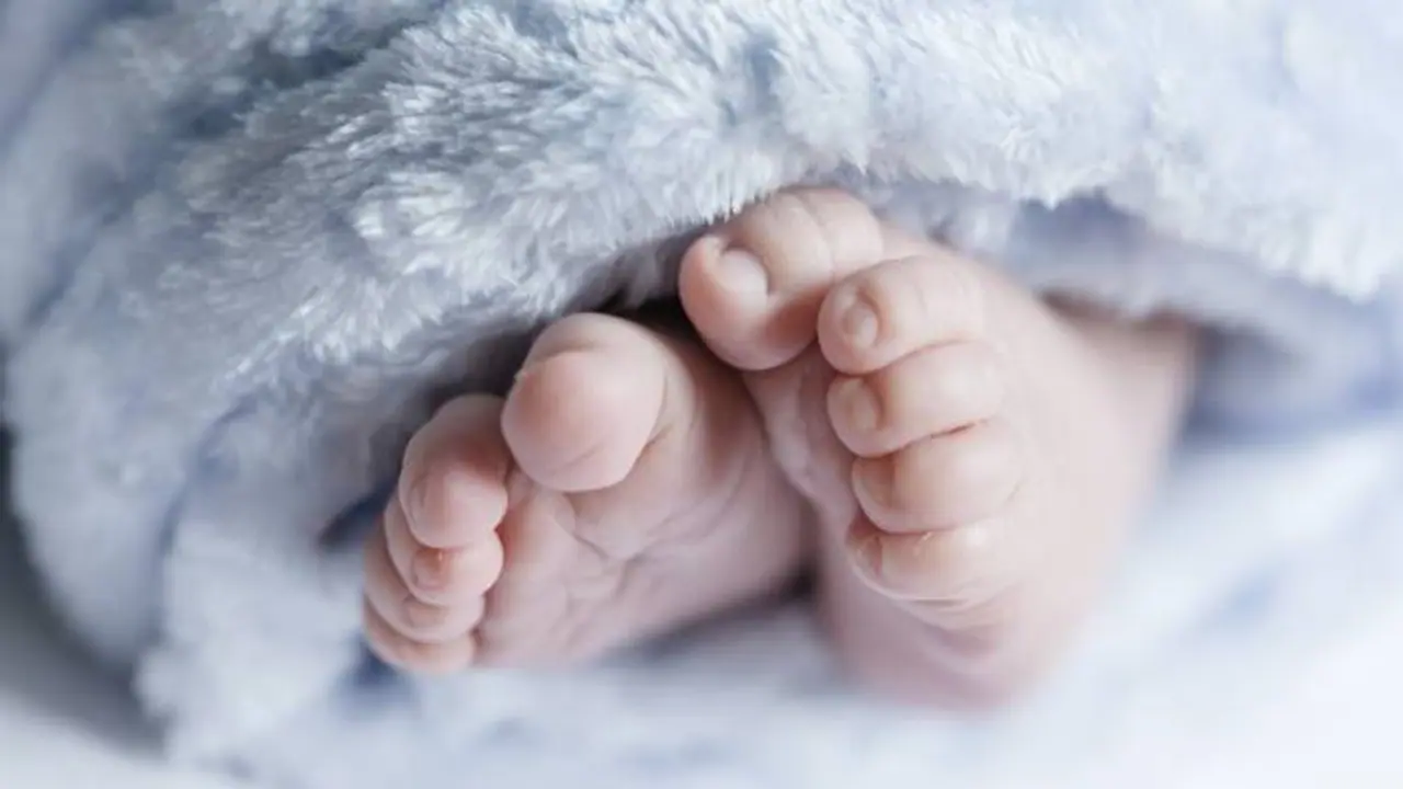 വിമാനത്തിൽ പിറന്നുവീഴുന്ന കുഞ്ഞുങ്ങൾ ഏതു രാജ്യത്തെ പൗരന്മാരായിരിക്കും! 