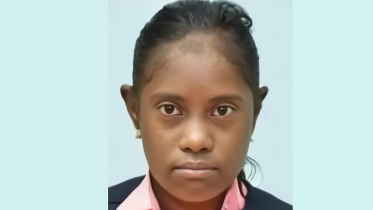 പുൽപ്പള്ളിയിൽ പനി ബാധിച്ച് ആദിവാസി വിദ്യാര്‍ഥിനി മരിച്ചു; പൊലീസ് നടപടികൾ വൈകി, ആരോപണവുമായി ബന്ധുക്കൾ