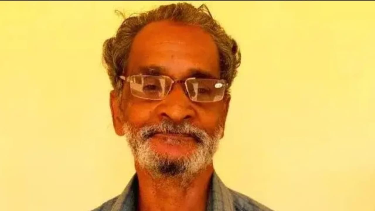 മലപ്പുറത്ത് പ്രായപൂർത്തിയാകാത്ത ആൺകുട്ടിയെ മദ്യവും പണവും നൽകി പീഡിപ്പിച്ചു, 60 കാരന് 107 വർഷം കഠിന തടവ്, പിഴ മലപ്പുറത്ത് പ്രായപൂർത്തിയാകാത്ത ആൺകുട്ടിയെ മദ്യവും പണവും നൽകി പീഡിപ്പിച്ചു, 60 കാരന് 107 വർഷം കഠിന തടവ്, പിഴ