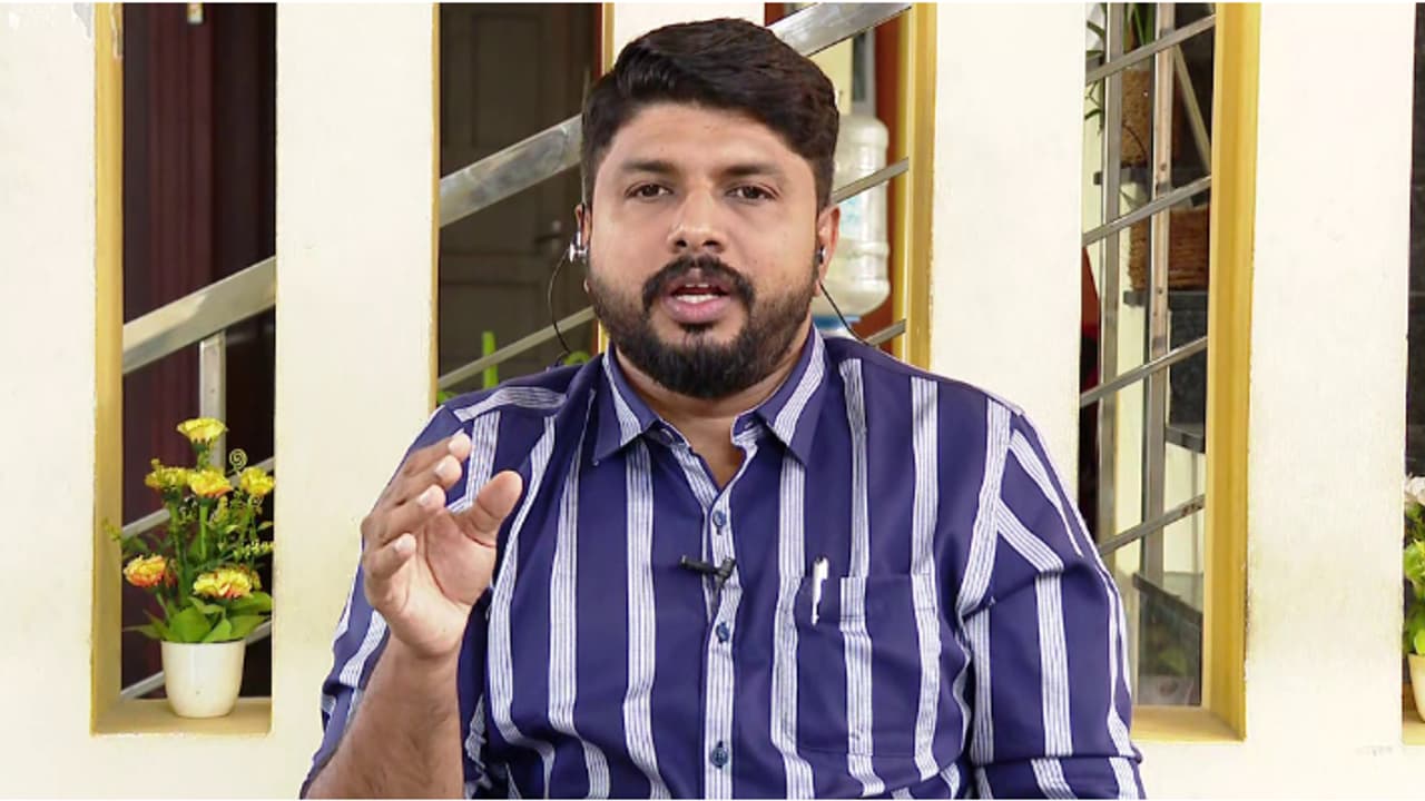 'ലഹരിക്കെതിരെ ഭിന്നിച്ച് നിൽക്കുകയല്ല വേണ്ടത്, ഒന്നിച്ച് നിൽക്കുകയാണ് വേണ്ടത്'; ലൈവത്തോണിൽ വി വസീഫ് 'ലഹരിക്കെതിരെ ഭിന്നിച്ച് നിൽക്കുകയല്ല വേണ്ടത്, ഒന്നിച്ച് നിൽക്കുകയാണ് വേണ്ടത്'; ലൈവത്തോണിൽ വി വസീഫ്