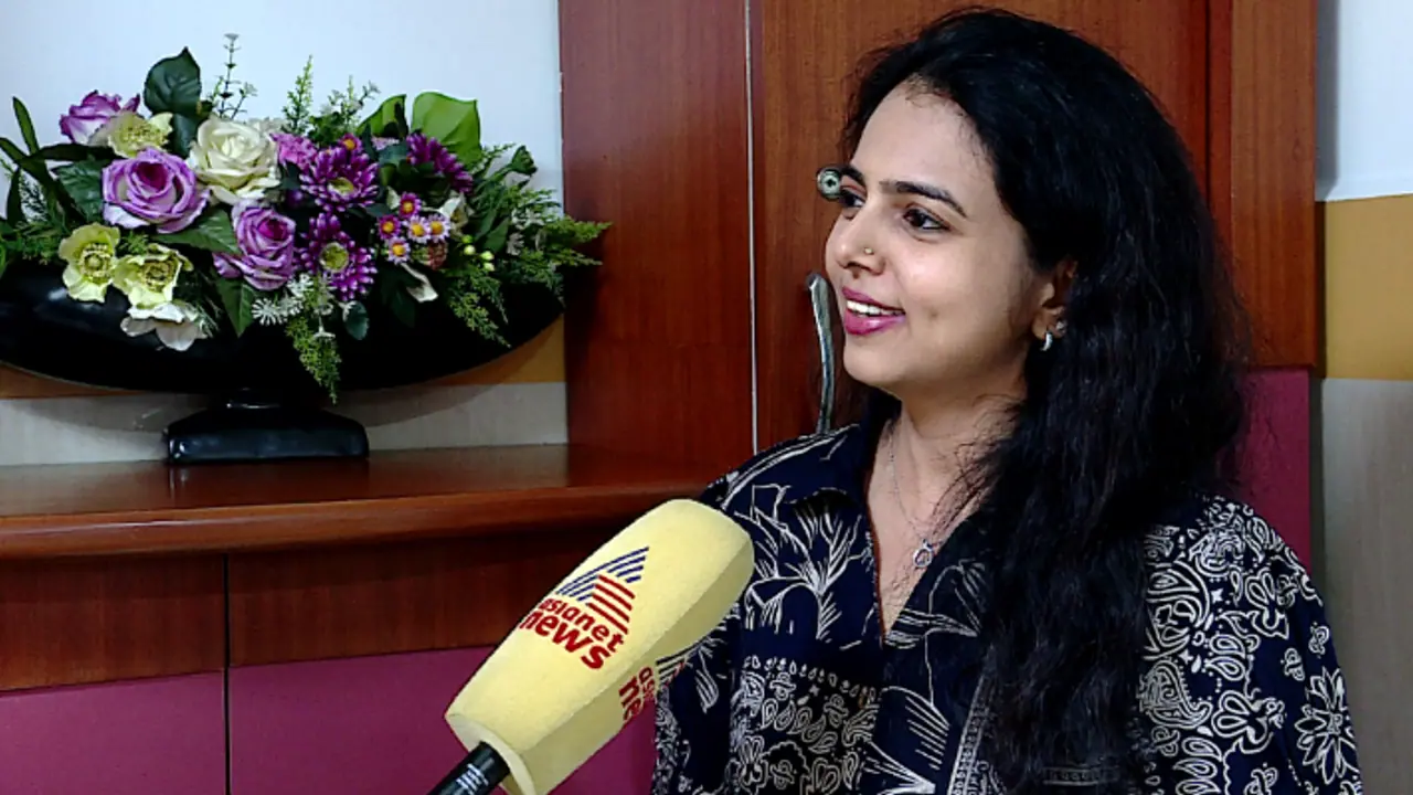 ഇപ്പോഴത്തെ തലമുറക്ക് എടുത്തുചാട്ടം കൂടുതൽ, കാലഘട്ടം മാറുന്നതിനനുസരിച്ച് യുവതലമുറയും മാറി; ഡോ. ശാലിനി നായർ ഇപ്പോഴത്തെ തലമുറക്ക് എടുത്തുചാട്ടം കൂടുതൽ, കാലഘട്ടം മാറുന്നതിനനുസരിച്ച് യുവതലമുറയും മാറി; ഡോ. ശാലിനി നായർ