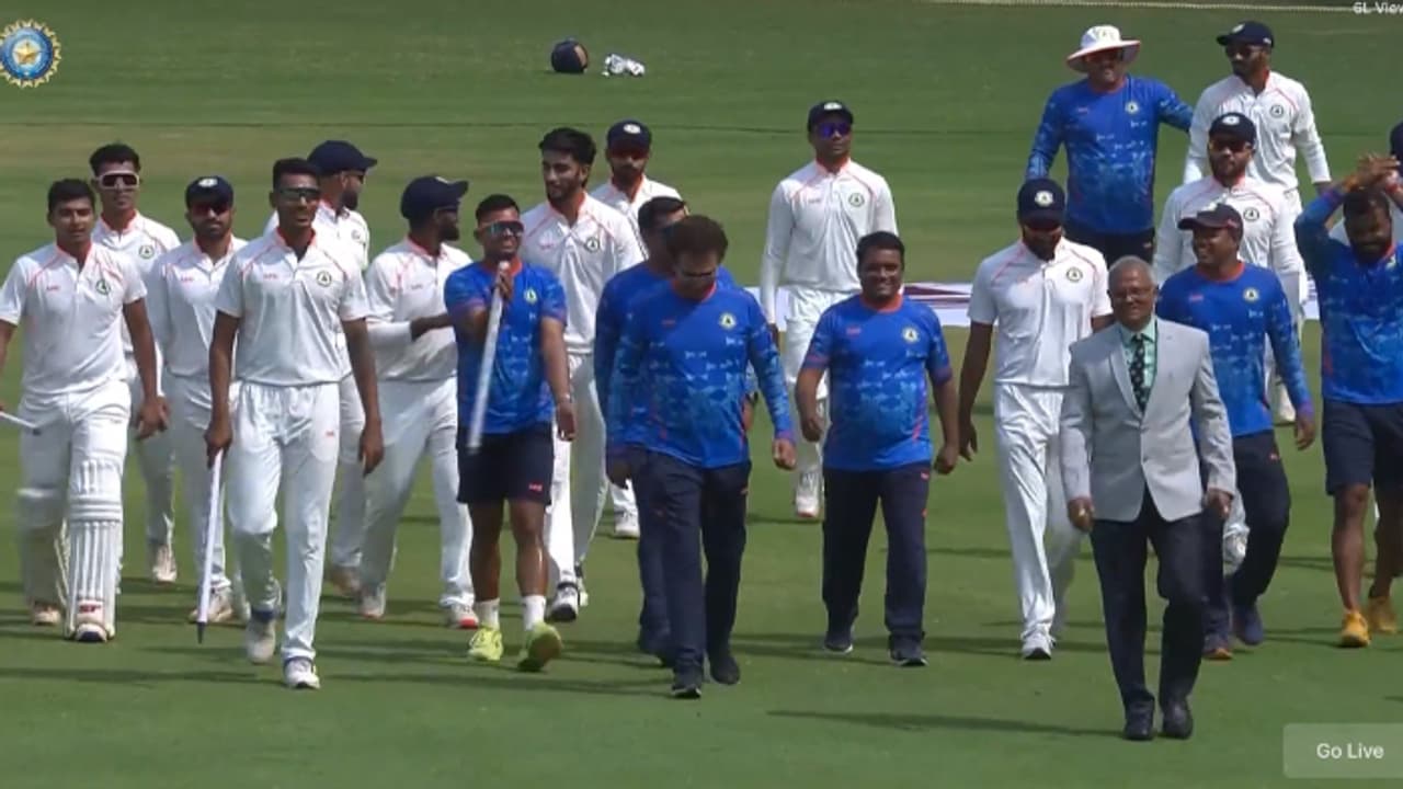 രഞ്ജി ഫൈനല്‍: സമനിലയ്ക്ക് സമ്മതിച്ച് ഇരു ടീമുകളും! വിദര്‍ഭയ്ക്ക് മൂന്നാം കിരീടം, കേരളം കാത്തിരിക്കണം