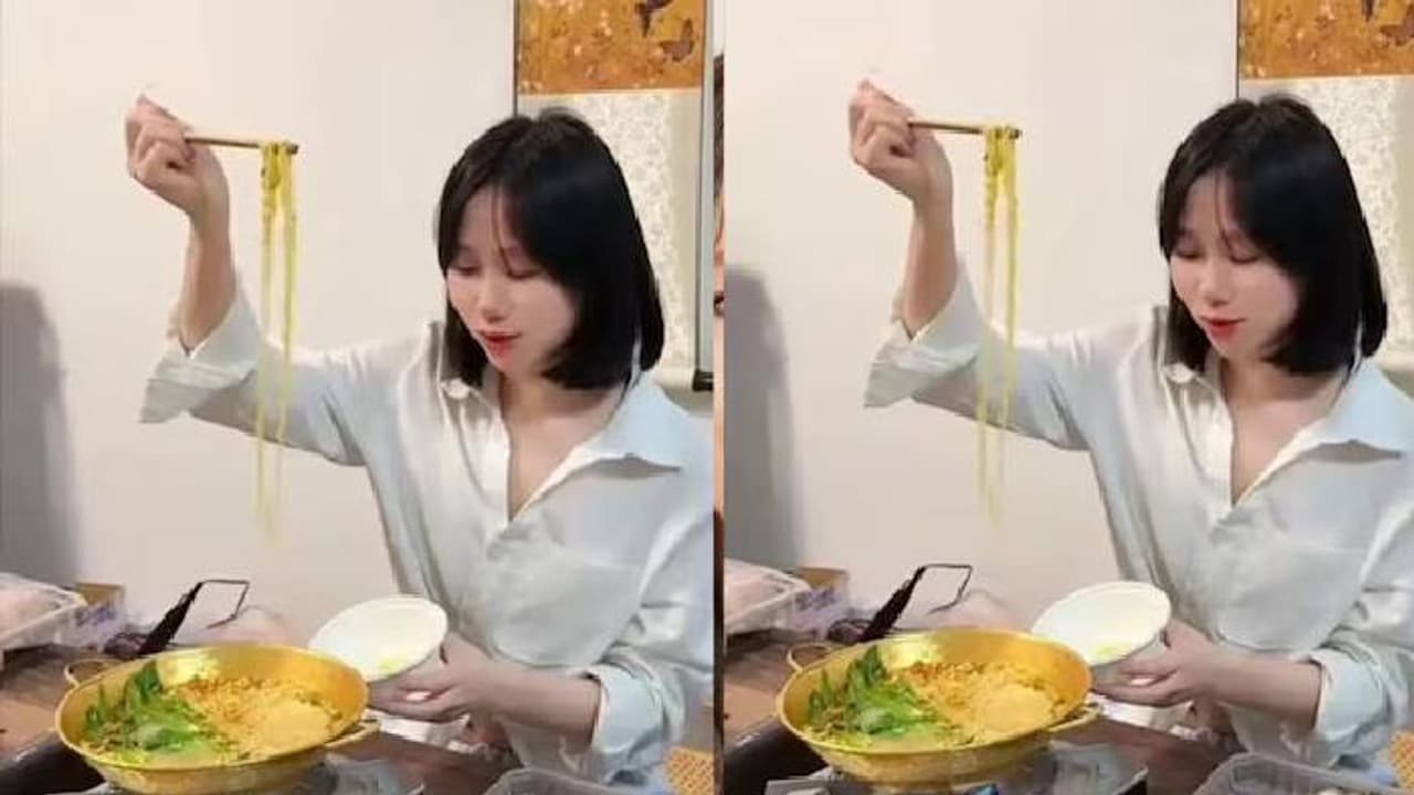 അമ്പമ്പോ! സ്വർണത്തിന്റെ പാത്രത്തിൽ പാകം ചെയ്താൽ രുചി എങ്ങനിരിക്കും? ചൈനയിൽ തരം​ഗമായി വീഡിയോ