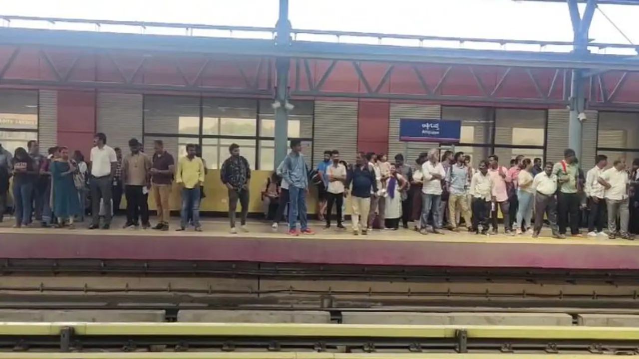 BREAKING: Namma Metro services disrupted on Purple line due to technical glitch