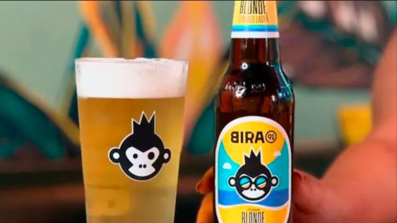 ಹೆಸರಲ್ಲಿ ಮಾಡಿದ ಸಣ್ಣದೊಂದು ಬದಲಾವಣೆಯಿಂದ 80 ಕೋಟಿ ಕಳೆದುಕೊಂಡ ಬೀರಾ! ಹೆಸರಲ್ಲಿ ಮಾಡಿದ ಸಣ್ಣದೊಂದು ಬದಲಾವಣೆಯಿಂದ 80 ಕೋಟಿ ಕಳೆದುಕೊಂಡ ಬೀರಾ!