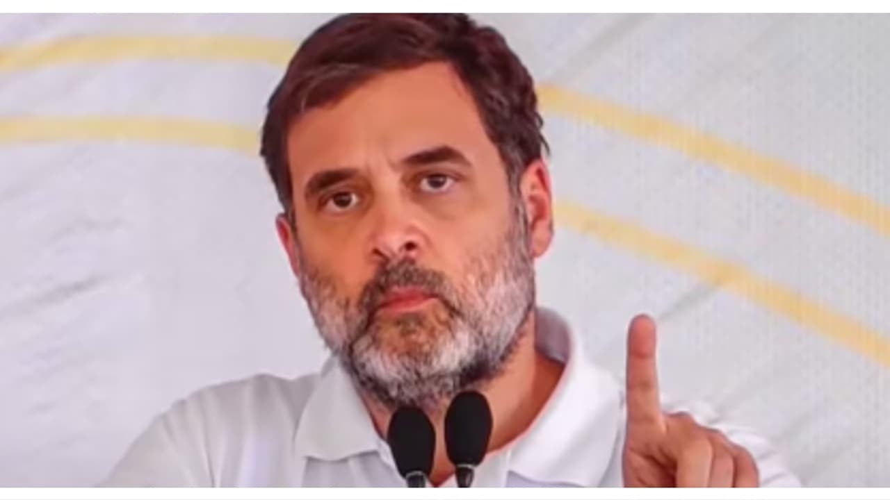 നാഷണൽ ഹെറാൾഡ് കേസ്; നിയമവിദഗ്ധരുമായി ചർച്ച നടത്തി രാഹുൽ ഗാന്ധി, പ്രതിഷേധം ശക്തമാക്കാൻ കോൺഗ്രസ് നാഷണൽ ഹെറാൾഡ് കേസ്; നിയമവിദഗ്ധരുമായി ചർച്ച നടത്തി രാഹുൽ ഗാന്ധി, പ്രതിഷേധം ശക്തമാക്കാൻ കോൺഗ്രസ്