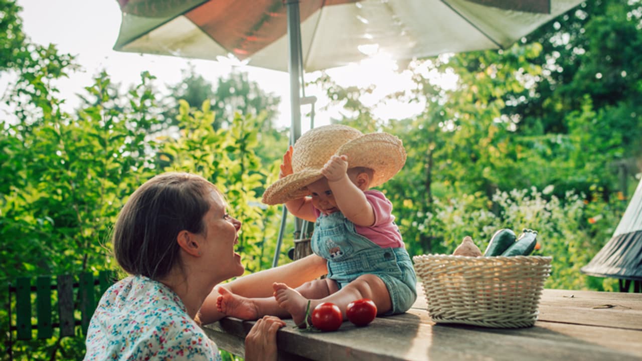 ಐವಿಎಫ್ ಸಹಾಯವಿಲ್ಲದೇ 66ನೇ ವಯಸ್ಸಿನಲ್ಲಿ 10ನೇ ಮಗುವಿಗೆ ಜನ್ಮ ನೀಡಿದ ಮಹಿಳೆ ಐವಿಎಫ್ ಸಹಾಯವಿಲ್ಲದೇ 66ನೇ ವಯಸ್ಸಿನಲ್ಲಿ 10ನೇ ಮಗುವಿಗೆ ಜನ್ಮ ನೀಡಿದ ಮಹಿಳೆ