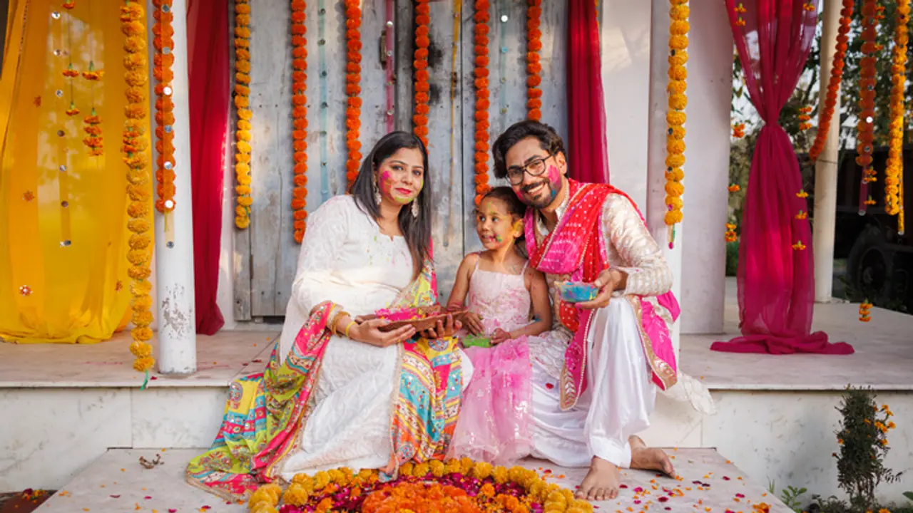 Holi 2025 fashion guide: Perfect white kurtis for stylish, festive look Holi 2025 fashion guide: Perfect white kurtis for stylish, festive look