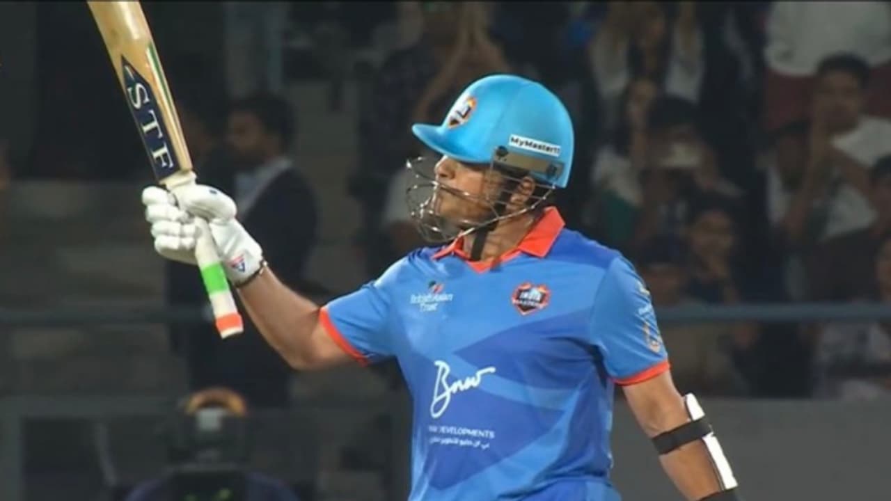 ഇന്ത്യയോടുള്ള കണക്കും കടവും മാസ്റ്റേഴ്സ് ലീഗില് തീര്ത്ത് ഓസീസ്, സച്ചിൻ തകർത്തടിച്ചിട്ടും ഇന്ത്യക്ക് തോല്വി ഇന്ത്യയോടുള്ള കണക്കും കടവും മാസ്റ്റേഴ്സ് ലീഗില് തീര്ത്ത് ഓസീസ്, സച്ചിൻ തകർത്തടിച്ചിട്ടും ഇന്ത്യക്ക് തോല്വി