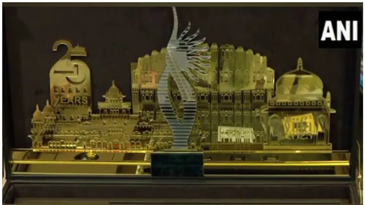 IIFA 2025: Luxurious invitation box merges Rajasthan's heritage with Bollywood glamour [PHOTOS] 