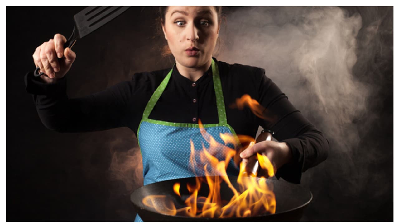 അടുക്കളയിൽ ഈ അബദ്ധങ്ങൾ ഒഴിവാക്കാം; കാരണം ഇതാണ് 