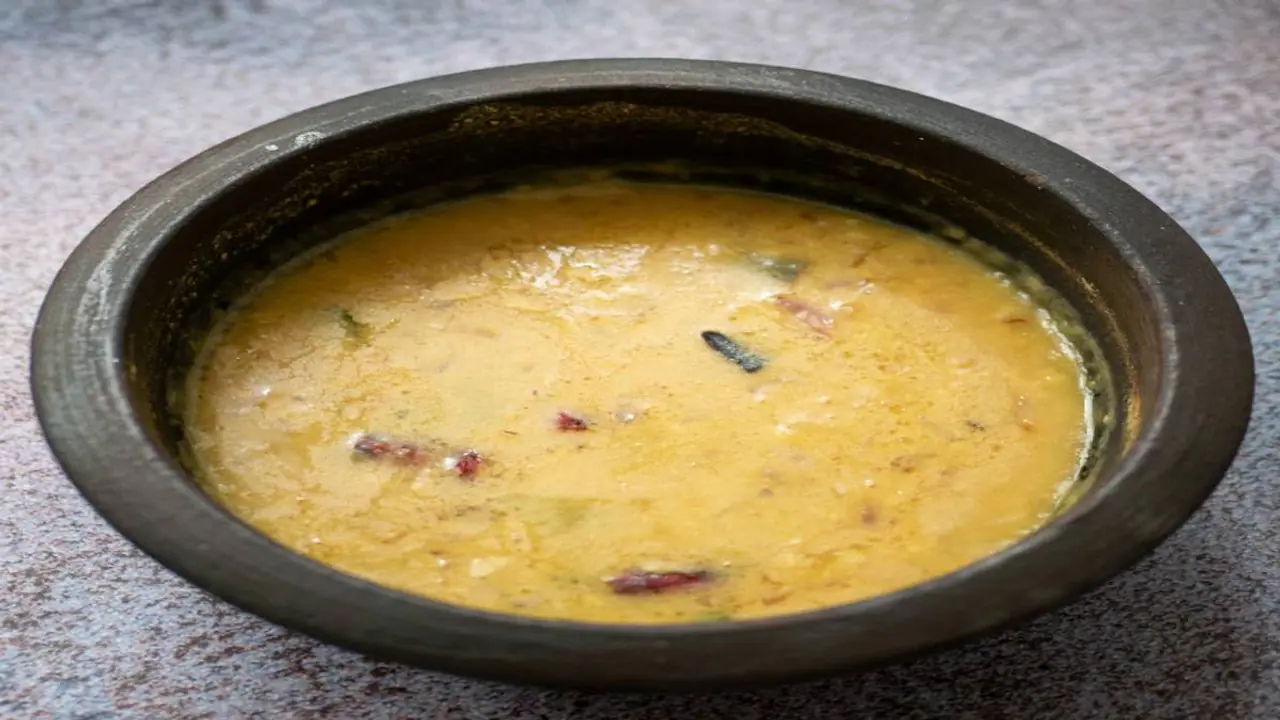 கொங்குநாட்டு ஸ்பெஷல் பருப்பு குழம்பு...என்ன மணம், என்ன ருசி!!