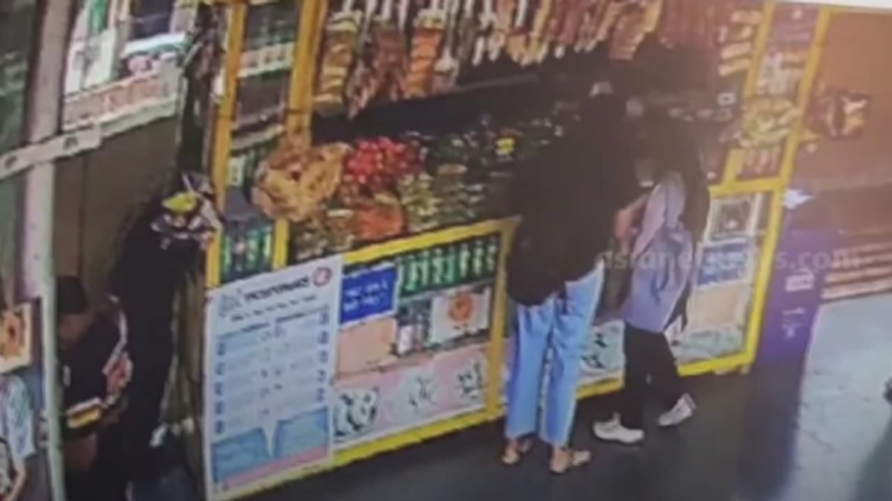 രാത്രി ഫോണിൽ സിം ഇട്ടത് നിർണായകമായി, കേരള പൊലീസിന്റെ ട്രാക്കിങ് ഫലം കണ്ടു; താനൂർ എസ്ഐയും സംഘവും മുംബൈയിലേക്ക് രാത്രി ഫോണിൽ സിം ഇട്ടത് നിർണായകമായി, കേരള പൊലീസിന്റെ ട്രാക്കിങ് ഫലം കണ്ടു; താനൂർ എസ്ഐയും സംഘവും മുംബൈയിലേക്ക്