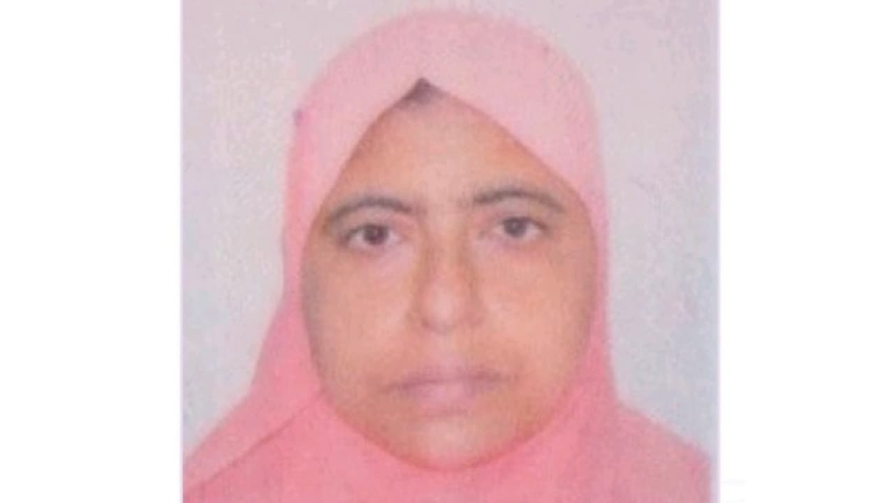 മലയാളി ഉംറ തീർഥാടക മടക്കയാത്രക്കിടെ മദീനയിൽ മരിച്ചു മലയാളി ഉംറ തീർഥാടക മടക്കയാത്രക്കിടെ മദീനയിൽ മരിച്ചു