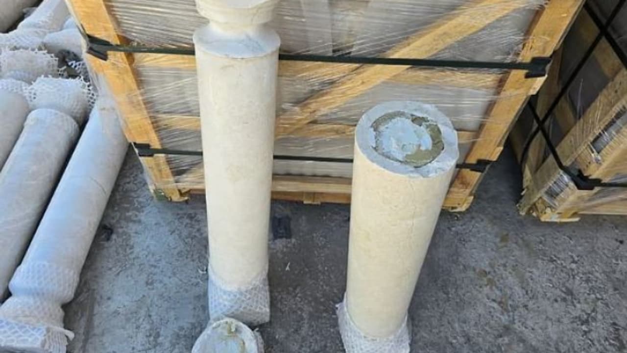 മാർബിൾ സിലിണ്ടറുകൾക്കുള്ളിൽ നിന്ന് ഹാഷിഷ്, വിൽപ്പനയ്ക്ക് പ്രൊമോഷണൽ മെസേജുകൾ; യുഎഇയിൽ വൻ മയക്കുമരുന്ന് വേട്ട 