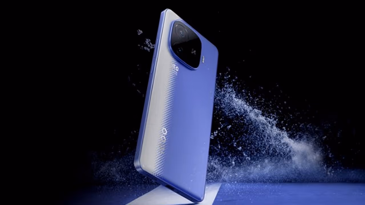 ಮಾರ್ಚ್‌ 11ಕ್ಕೆ ಬರ್ತಿದೆ iQOO Neo 10R! ಏನೇನು ಫೀಚರ್ಸ್, ಬೆಲೆ ಎಷ್ಟು ಅಂತಾ ನೋಡಿ.. 