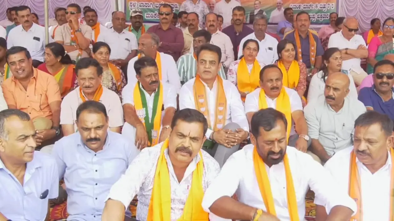 ಕೊಡಗು ವಿಶ್ವವಿದ್ಯಾಲಯ ಉಳಿಸಿ: ರಾಜ್ಯ ಸರ್ಕಾರದ ವಿರುದ್ಧ ಹರಿಹಾಯ್ದ ಸಂಸದ ಯದುವೀರ್, ಅಶ್ವತ್ಥ್ ನಾರಾಯಣ