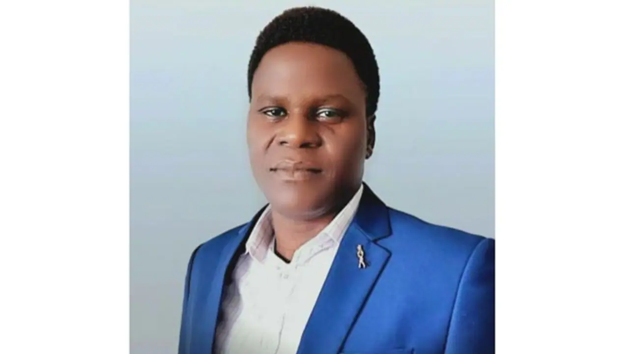 Navigating Data Center Operations: A Deep Dive with Adebisi Ogunsanmi