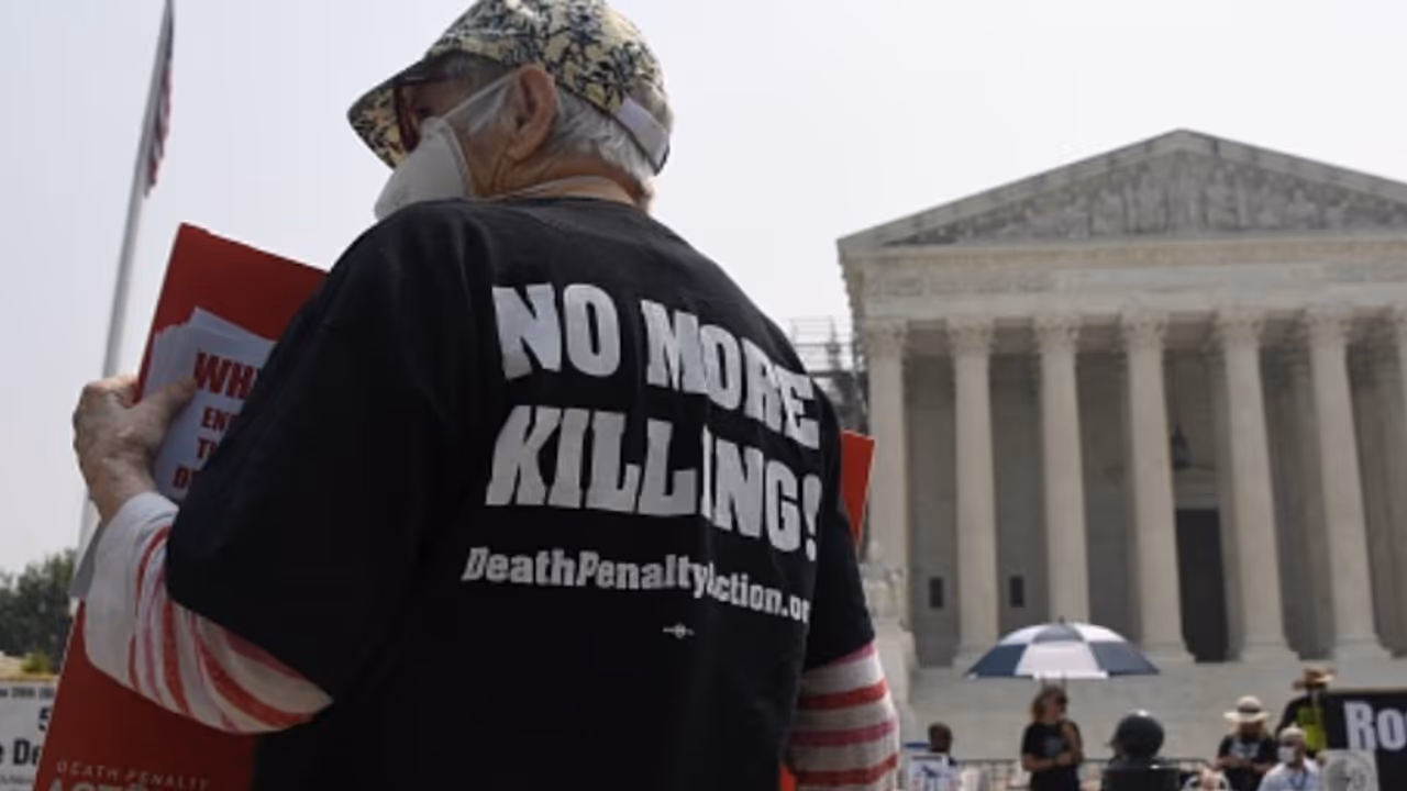 15 വർഷങ്ങൾക്കിടയിൽ ആദ്യമായി ഫയറിംഗ് സ്ക്വാഡിനെ ഉപയോഗിച്ചുള്ള വധശിക്ഷ നടപ്പിലാക്കി അമേരിക്ക 15 വർഷങ്ങൾക്കിടയിൽ ആദ്യമായി ഫയറിംഗ് സ്ക്വാഡിനെ ഉപയോഗിച്ചുള്ള വധശിക്ഷ നടപ്പിലാക്കി അമേരിക്ക