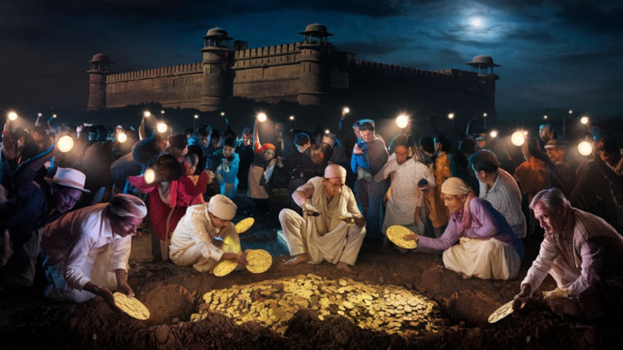 MP asirgarh fort mughal treasure hunt gold coins found rumors MP asirgarh fort mughal treasure hunt gold coins found rumors