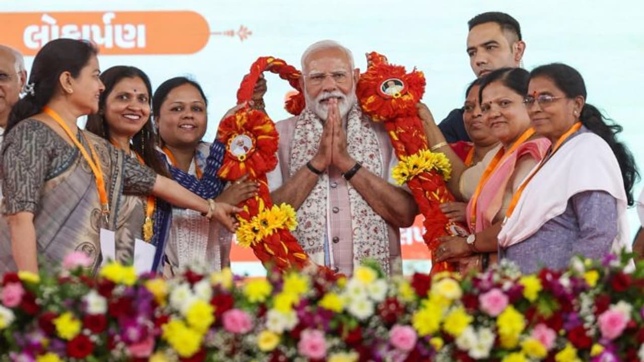 ಮೋದಿ ಕಾರ್ಯಕ್ರಮಕ್ಕೆ 2500 ಮಹಿಳಾ ಪೊಲೀಸ್ ಭದ್ರತೆ, ಸಾಧಕಿಯರ ಅನುಭವ ಹಂಚಿಕೆ! ಮೋದಿ ಕಾರ್ಯಕ್ರಮಕ್ಕೆ 2500 ಮಹಿಳಾ ಪೊಲೀಸ್ ಭದ್ರತೆ, ಸಾಧಕಿಯರ ಅನುಭವ ಹಂಚಿಕೆ!