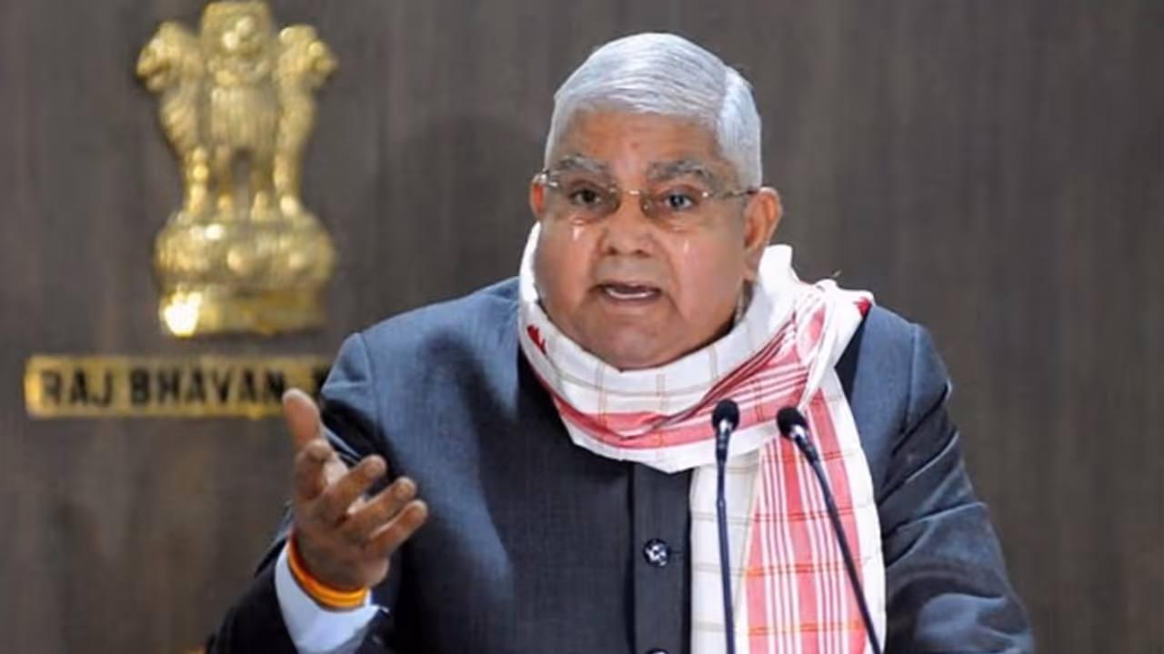 ಜಡ್ಜ್ಗಳಿಗೆ ಮಾತ್ರ ಈ ನೆಲದ ಕಾನೂನು ಅನ್ವಯಿಸಲ್ಲ, ಸುಪ್ರೀಂಕೋರ್ಟ್ ಬಗ್ಗೆ ಧನಕರ್ ಹೇಳಿಕೆಗೆ ಆಕ್ಷೇಪ ಜಡ್ಜ್ಗಳಿಗೆ ಮಾತ್ರ ಈ ನೆಲದ ಕಾನೂನು ಅನ್ವಯಿಸಲ್ಲ, ಸುಪ್ರೀಂಕೋರ್ಟ್ ಬಗ್ಗೆ ಧನಕರ್ ಹೇಳಿಕೆಗೆ ಆಕ್ಷೇಪ