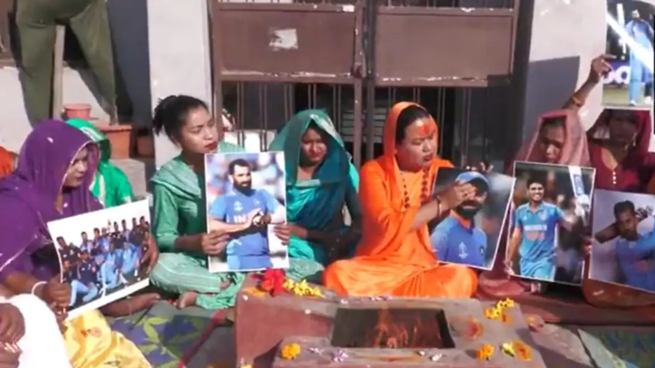 IND vs NZ, CT 2025 final: From fans to relatives, India performs havans, aartis, prayers and more (WATCH)