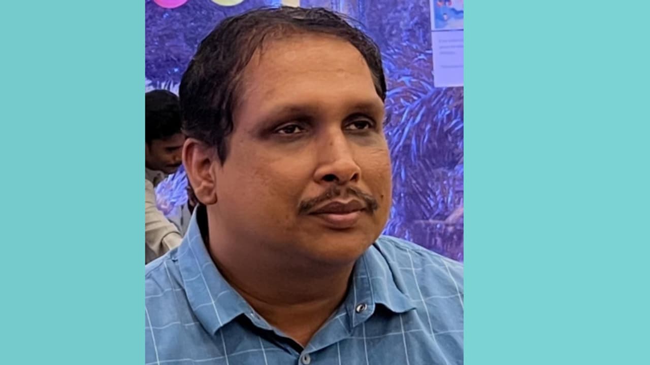 പ്രാർഥനക്ക് കുടുംബത്തിനൊപ്പമെത്തിയ 42കാരനെ എളംകുളത്ത് നിന്ന് കാണാതായി പ്രാർഥനക്ക് കുടുംബത്തിനൊപ്പമെത്തിയ 42കാരനെ എളംകുളത്ത് നിന്ന് കാണാതായി