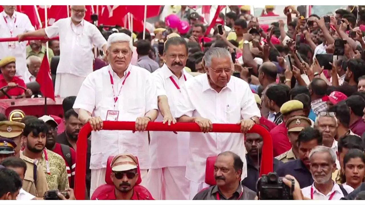  കൊല്ലത്തെ ചെങ്കടലാക്കി മഹാറാലി; 3 പതിറ്റാണ്ടിന് ശേഷം ആതിഥേയരായി കൊല്ലം; സിപിഎം സംസ്ഥാന സമ്മേളനം സമാപിച്ചു