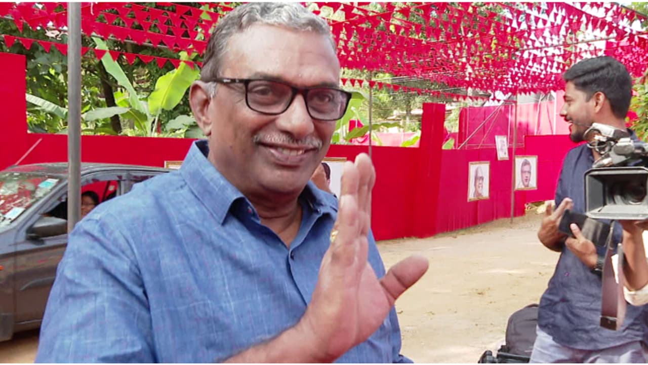 സംസ്ഥാന സമ്മേളനത്തിൽ നിന്നുള്ള ഇറങ്ങിപ്പോക്ക്; പത്മകുമാറിനെതിരെ നടപടിക്ക് സാധ്യത, ഫേസ്ബുക്ക് പോസ്റ്റിൽ അതൃപ്തി