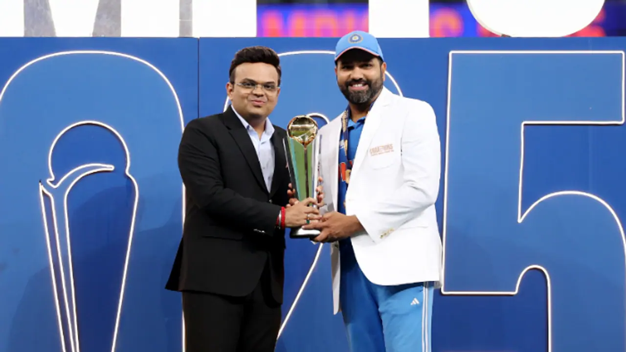 Rohit hilariously convinces Jay Shah to dance after India clinches Champions Trophy 2025 title (WATCH)