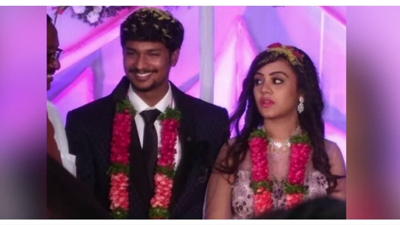 ഗർഭിണിയായ ഭാര്യയുടെ മുന്നിൽവെച്ച് ദളിത് യുവാവിനെ കൊലപ്പെടുത്തി; ദുരഭിമാനക്കൊലയിൽ വാടക കൊലയാളിക്ക് വധശിക്ഷ ഗർഭിണിയായ ഭാര്യയുടെ മുന്നിൽവെച്ച് ദളിത് യുവാവിനെ കൊലപ്പെടുത്തി; ദുരഭിമാനക്കൊലയിൽ വാടക കൊലയാളിക്ക് വധശിക്ഷ