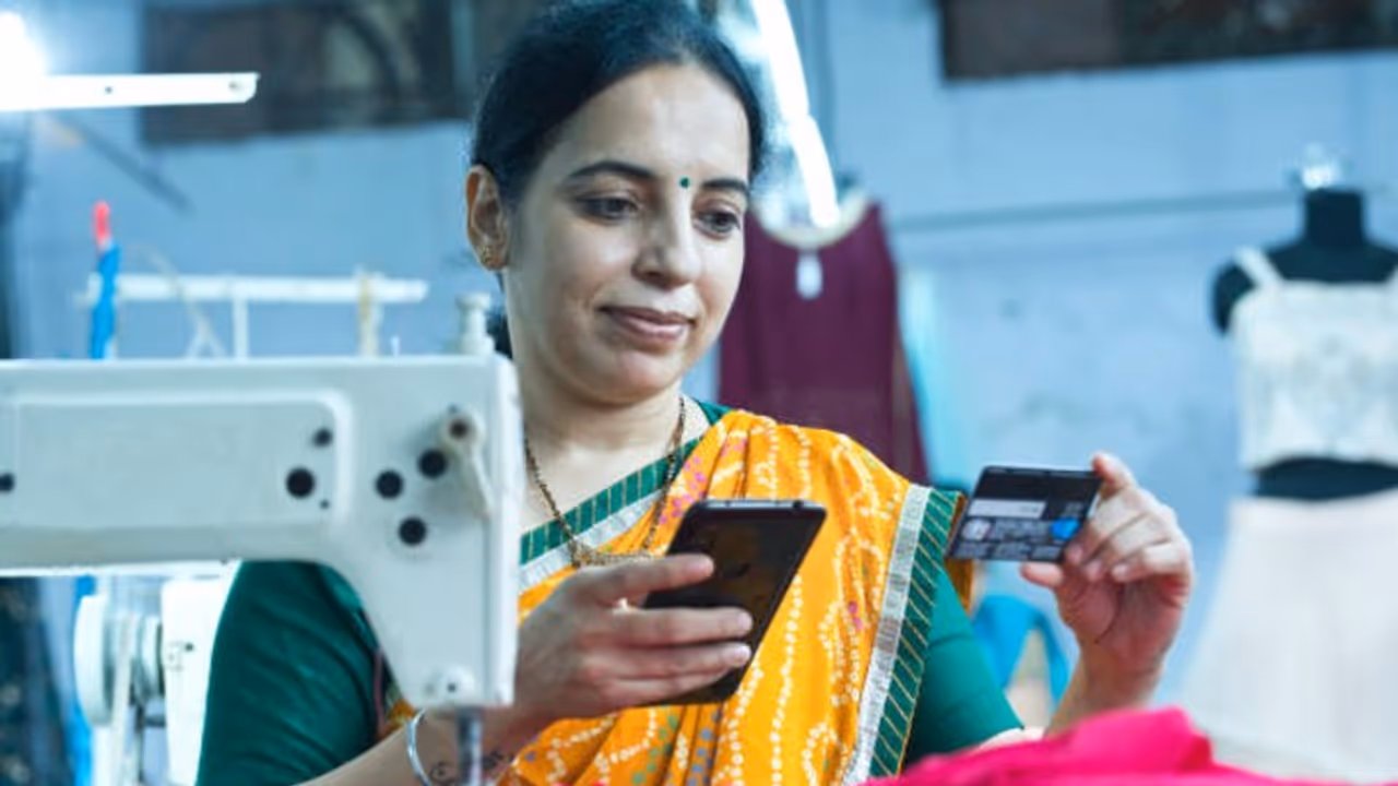 बिना एक्स्ट्रा खर्च के EMI सुविधा! जानिए Credit Card के 5 खास बेनिफिट्स बिना एक्स्ट्रा खर्च के EMI सुविधा! जानिए Credit Card के 5 खास बेनिफिट्स