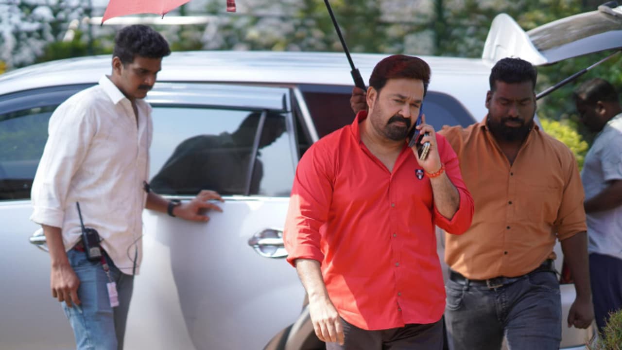 എന്താ മോനേ സ്വാഗ്!, മോഹൻലാലിന്റെ ഫോട്ടോകള്‍ ചര്‍ച്ചയാകുന്നു