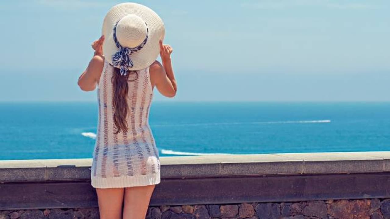 ജോലി 'പ്രൊഫഷണൽ കാമുകി', ഒന്നുകാണാൻ ചെലവഴിക്കേണ്ടത് ലക്ഷങ്ങൾ, വെളിപ്പെടുത്തലുമായി യുവതി ജോലി 'പ്രൊഫഷണൽ കാമുകി', ഒന്നുകാണാൻ ചെലവഴിക്കേണ്ടത് ലക്ഷങ്ങൾ, വെളിപ്പെടുത്തലുമായി യുവതി