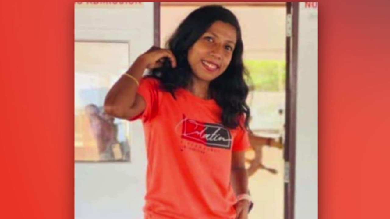 കണ്ണൂരിൽ പോക്സോ കേസിൽ യുവതി അറസ്റ്റിൽ; 12കാരിയെ ലൈംഗികമായി പീഡിപ്പിച്ചെന്ന പരാതിയിൽ നടപടി കണ്ണൂരിൽ പോക്സോ കേസിൽ യുവതി അറസ്റ്റിൽ; 12കാരിയെ ലൈംഗികമായി പീഡിപ്പിച്ചെന്ന പരാതിയിൽ നടപടി