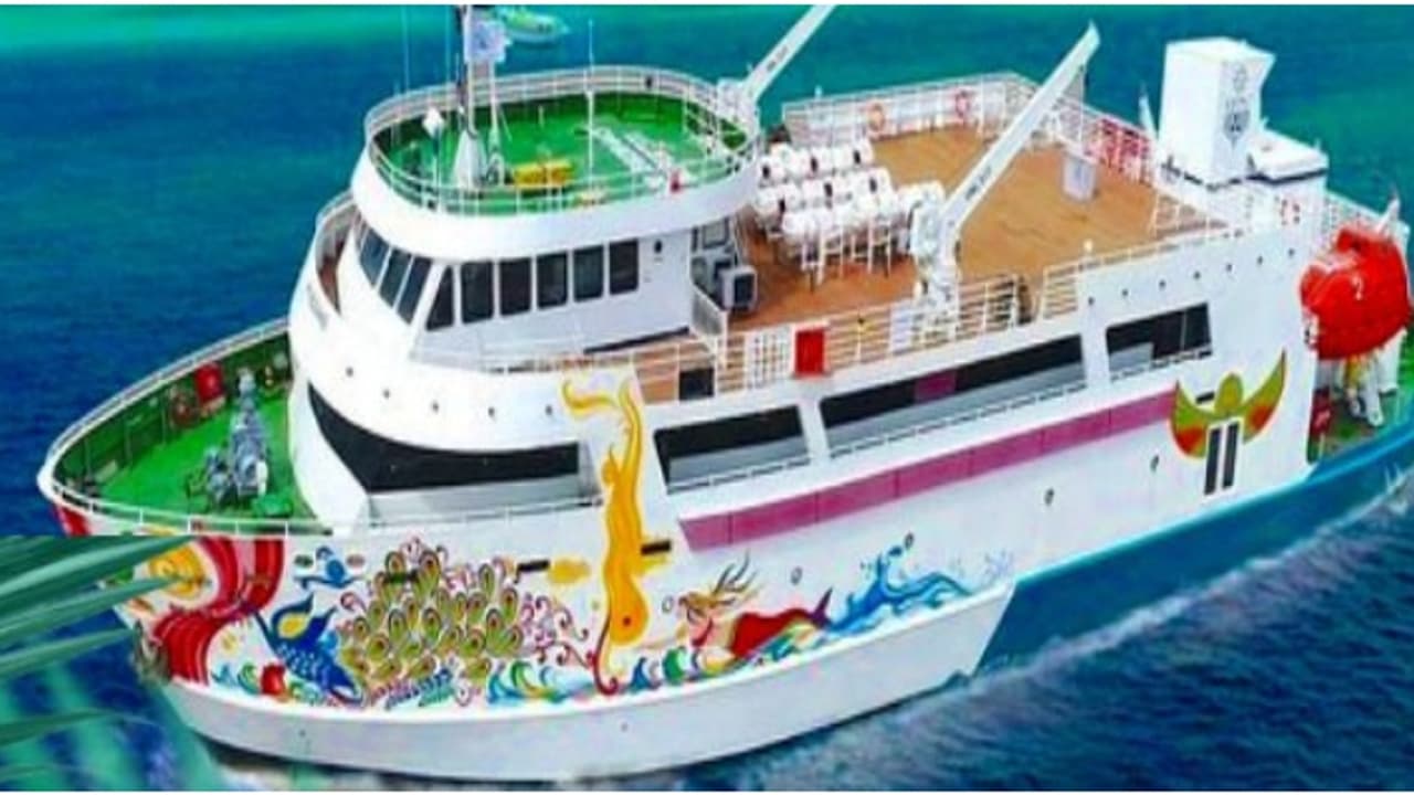 അറബിക്കടലിൽ കപ്പൽ യാത്ര, ആലപ്പുഴയിൽ ഹൗസ് ബോട്ട് യാത്ര; മാർച്ച് മാസം ആഘോഷമാക്കാൻ കെഎസ്ആർടിസി