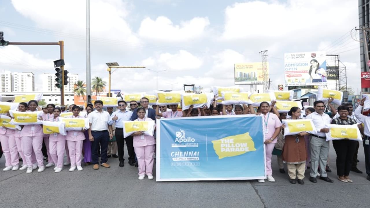 உலக தூக்க தினம் 2025: அப்பல்லோ மருத்துவமனையின் ஆரோக்கிய மனித சங்கிலி