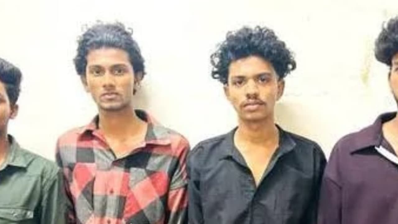 കോളേജിലെ അടി അമ്പലപ്പറമ്പിലേക്കും; ക്ഷേത്രോത്സവത്തിനിടെ സംഘർഷമുണ്ടാക്കിയ വിദ്യാർഥികൾ അറസ്റ്റിൽ