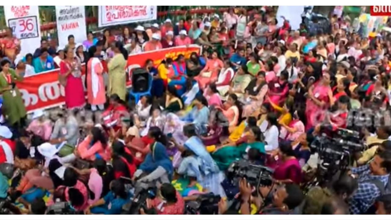 ആശാവർക്കർമാർക്ക് പിന്തുണയുമായി ബിജെപി,ഈമാസം 27നും 28നും സെക്രട്ടറിയേറ്റ് നടയിൽ രാപ്പകൽ സമരം സംഘടിപ്പിക്കും ആശാവർക്കർമാർക്ക് പിന്തുണയുമായി ബിജെപി,ഈമാസം 27നും 28നും സെക്രട്ടറിയേറ്റ് നടയിൽ രാപ്പകൽ സമരം സംഘടിപ്പിക്കും