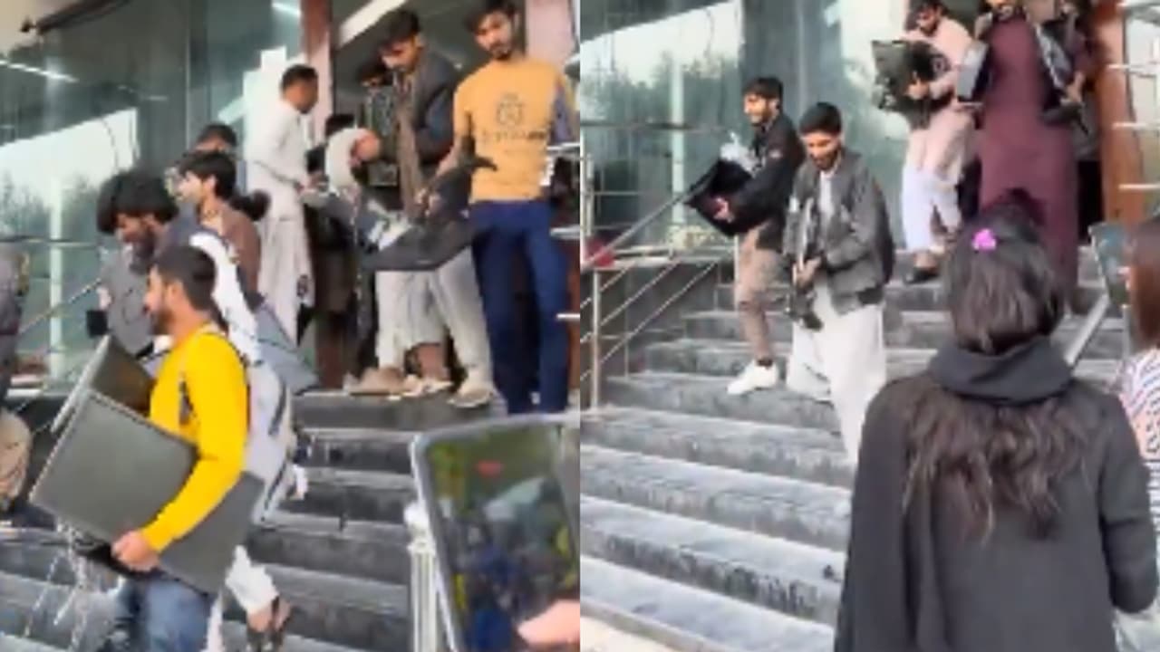 കമ്പ്യൂട്ടർ അടക്കം കണ്ണിൽ കണ്ടതെല്ലാം കൊണ്ടുപോയി; റെയ്ഡിന് ശേഷം വ്യാജ കോൾ സെന്ററിൽ ഇരച്ചുകയറി യുവാക്കൾ കമ്പ്യൂട്ടർ അടക്കം കണ്ണിൽ കണ്ടതെല്ലാം കൊണ്ടുപോയി; റെയ്ഡിന് ശേഷം വ്യാജ കോൾ സെന്ററിൽ ഇരച്ചുകയറി യുവാക്കൾ