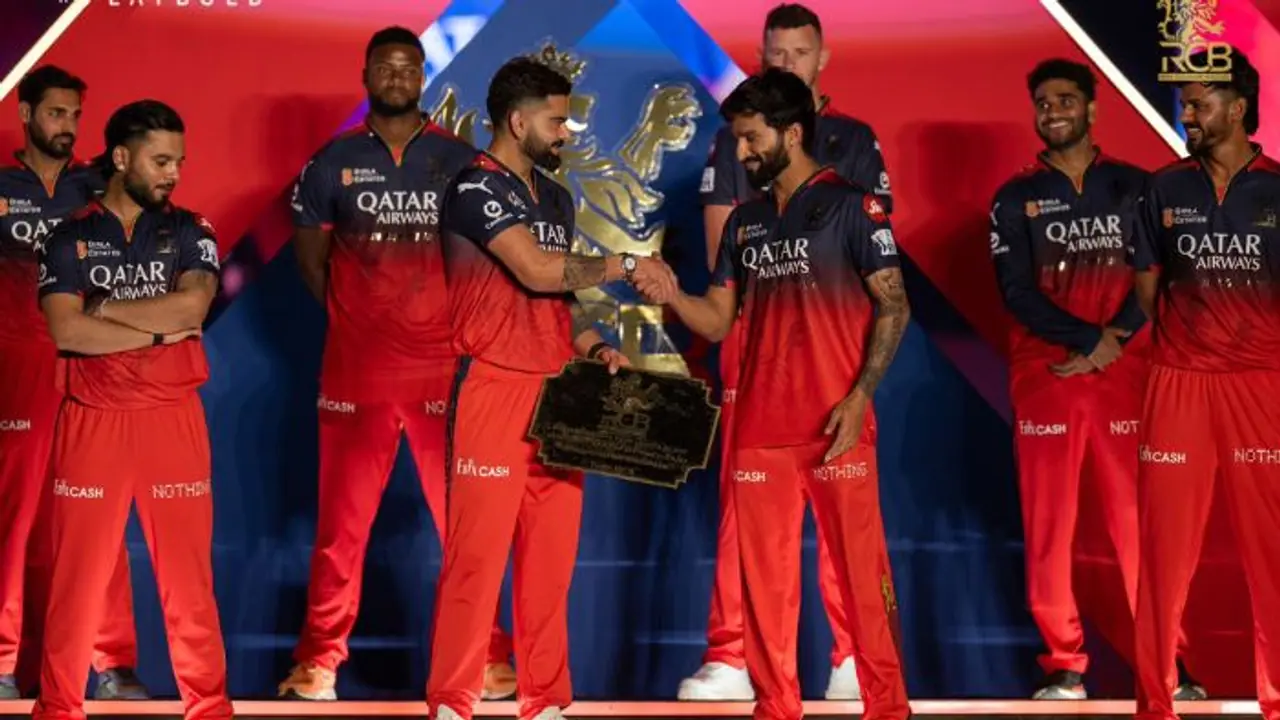 IPL 2025 ಪಾಯಿಂಟ್ಸ್ ಪಟ್ಟಿಯಲ್ಲಿ ಆರ್ಸಿಬಿ ಸ್ಥಾನದ ಭವಿಷ್ಯ ನುಡಿದ ಗಿಲ್ಕ್ರಿಸ್ಟ್, ಫ್ಯಾನ್ಸ್ ಶಾಕ್ IPL 2025 ಪಾಯಿಂಟ್ಸ್ ಪಟ್ಟಿಯಲ್ಲಿ ಆರ್ಸಿಬಿ ಸ್ಥಾನದ ಭವಿಷ್ಯ ನುಡಿದ ಗಿಲ್ಕ್ರಿಸ್ಟ್, ಫ್ಯಾನ್ಸ್ ಶಾಕ್