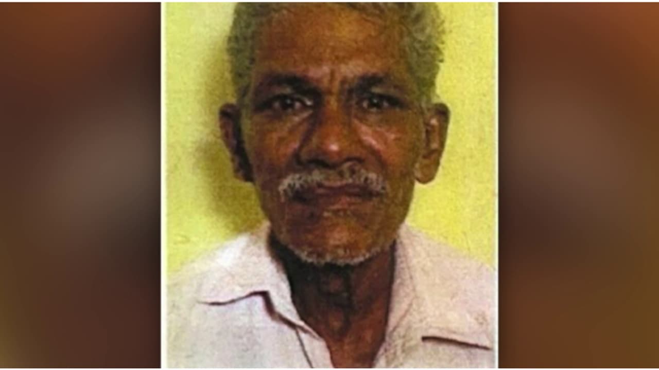 മദനിക്കെതിരായ വധശ്രമക്കേസിലെ മൊഴി കെട്ടിച്ചമച്ചതാണെന്ന് വെളിപ്പെടുത്തിയ കടല മുഹമ്മദ് അന്തരിച്ചു മദനിക്കെതിരായ വധശ്രമക്കേസിലെ മൊഴി കെട്ടിച്ചമച്ചതാണെന്ന് വെളിപ്പെടുത്തിയ കടല മുഹമ്മദ് അന്തരിച്ചു