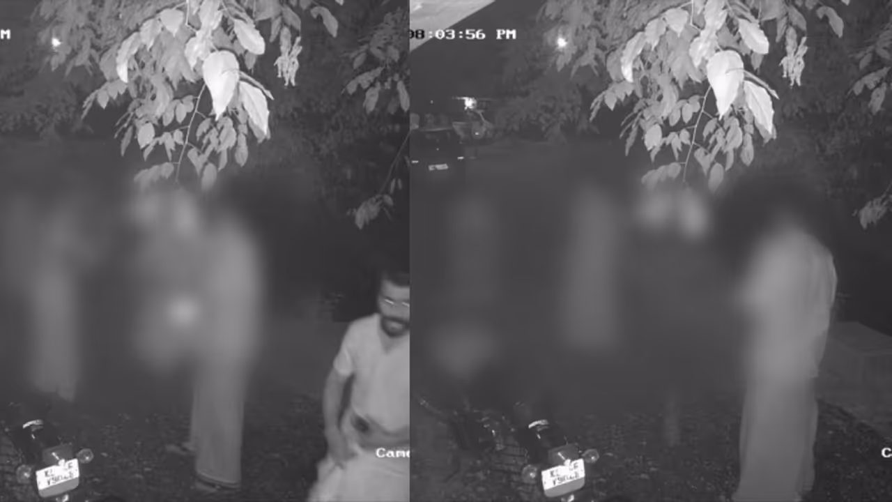 തൃശൂരിൽ അച്ഛനേയും മകനേയും ഗുണ്ടകൾ വെട്ടി, സിസിടിവി ദൃശ്യങ്ങൾ പുറത്ത് തൃശൂരിൽ അച്ഛനേയും മകനേയും ഗുണ്ടകൾ വെട്ടി, സിസിടിവി ദൃശ്യങ്ങൾ പുറത്ത്