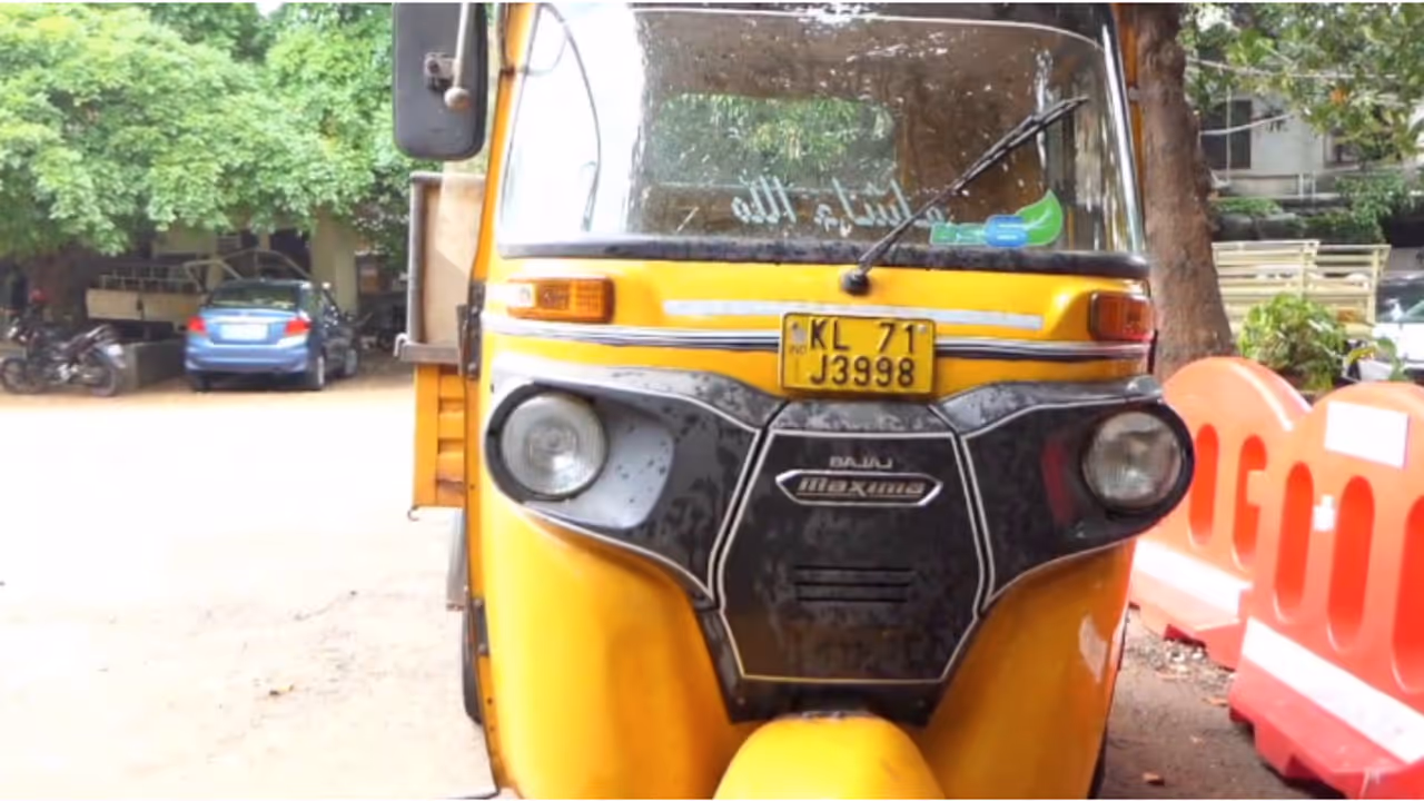 കിഴിശ്ശേരിയിൽ ഗുഡ്സ് ഓട്ടോ ഇടിച്ച് തെറിപ്പിച്ച യുവാവ് മരിച്ചു; അപകടം കൊലപാതകമെന്ന് പൊലീസ്, പ്രതിയ പിടികൂടി